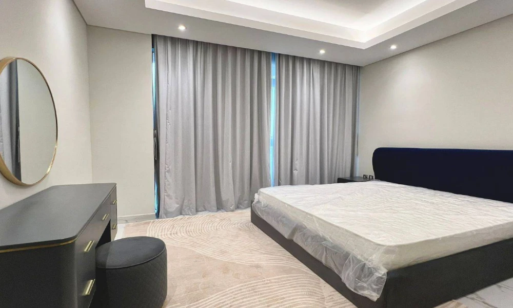FOR SALE 2BHK IN MARINA W/ KIDS PLAY AREA & FACILITIES small 3