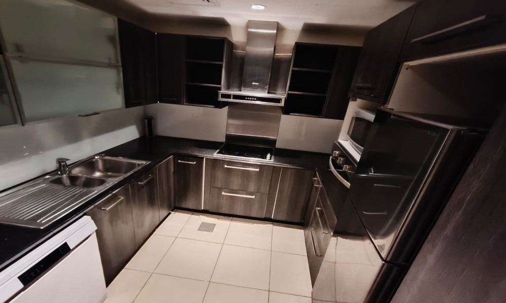 Fully Furnished 1BHK Apartment for Rent in Pearl small 3