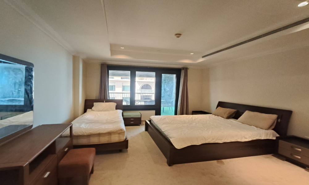 Fully Furnished 1BHK Apartment for Rent in Pearl - Image 8