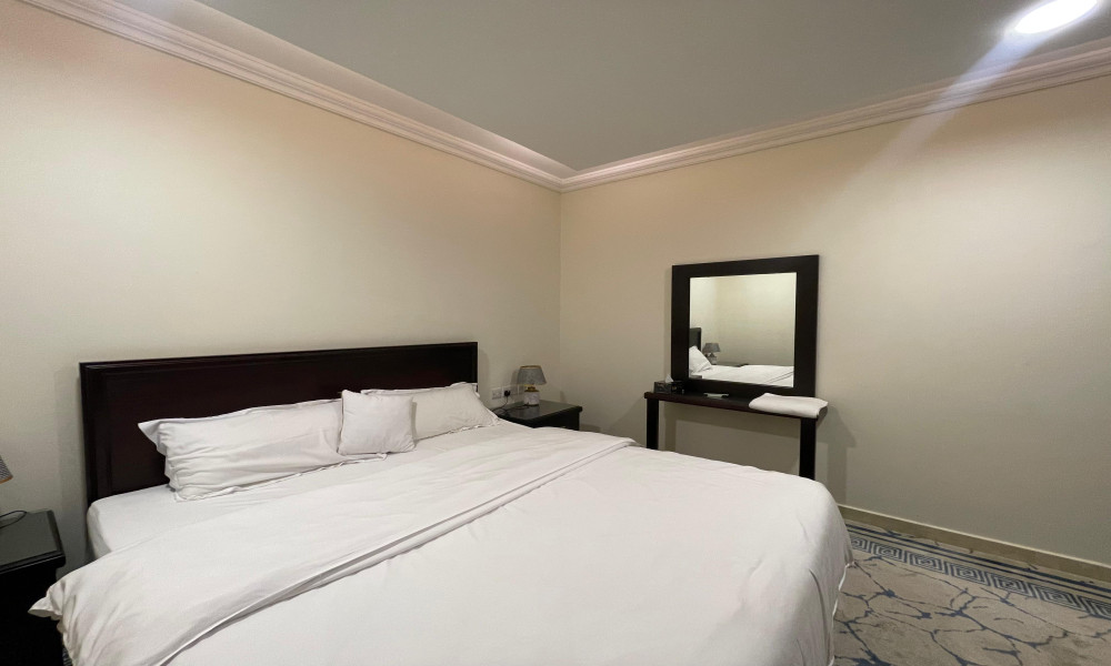 Fully Furnished 2BHK Apartment in Old Salata - Image 10