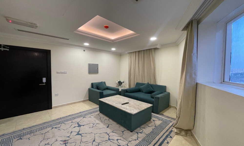 Fully Furnished 2BHK Apartment in Old Salata - Image 9