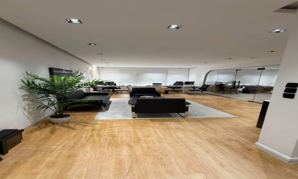 IDEAL BUSINESS SPACE | FULLY FURNISHED OFFICE - Image 5