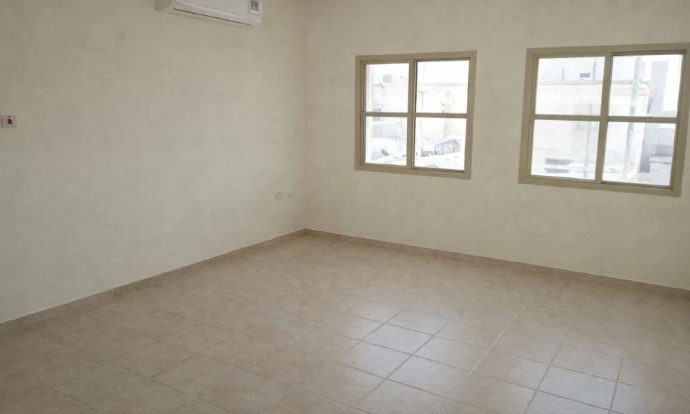 LARGE 5 BR STANDALONE VILLA + DRIVER ROOM FOR RENT - Image 5