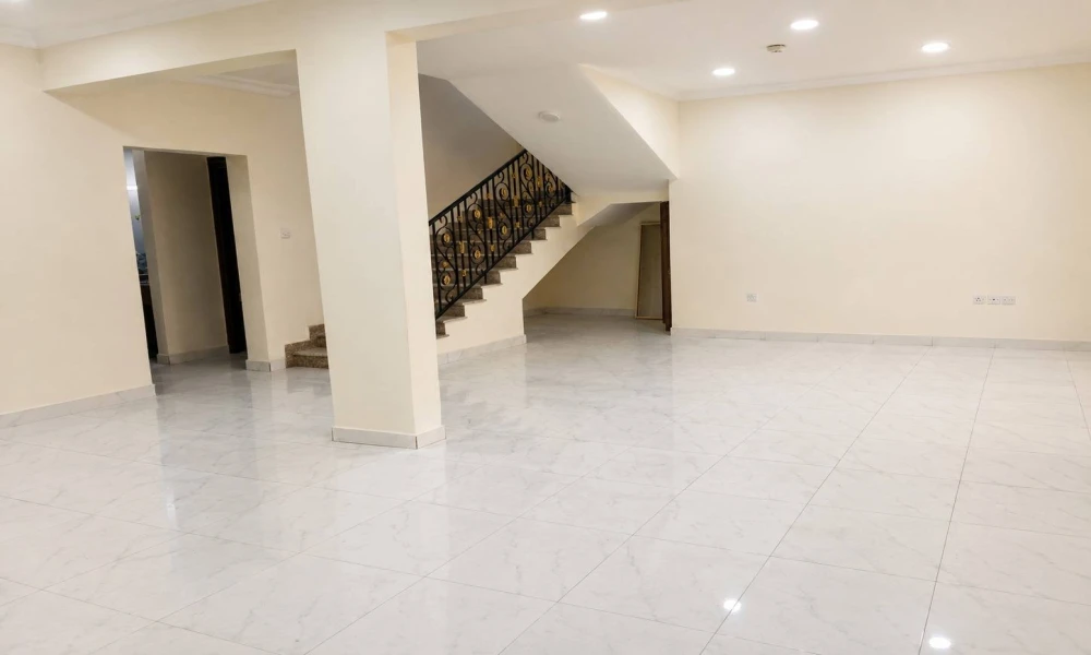 LARGE 5BR UNFURNISHED VILLA | FOR RENT