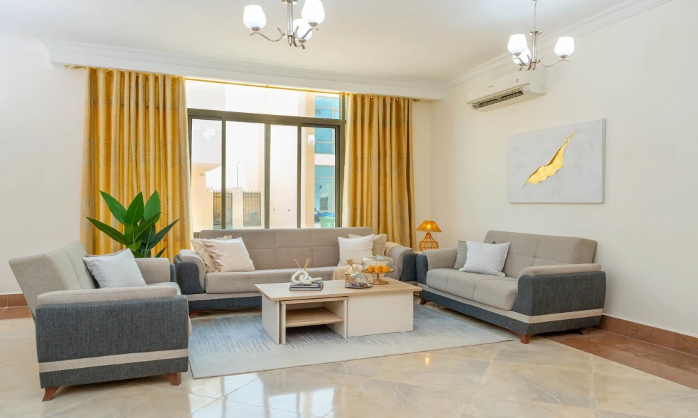 LARGE 6BR VILLA | COMPOUND LIVING | FOR SALE small 1