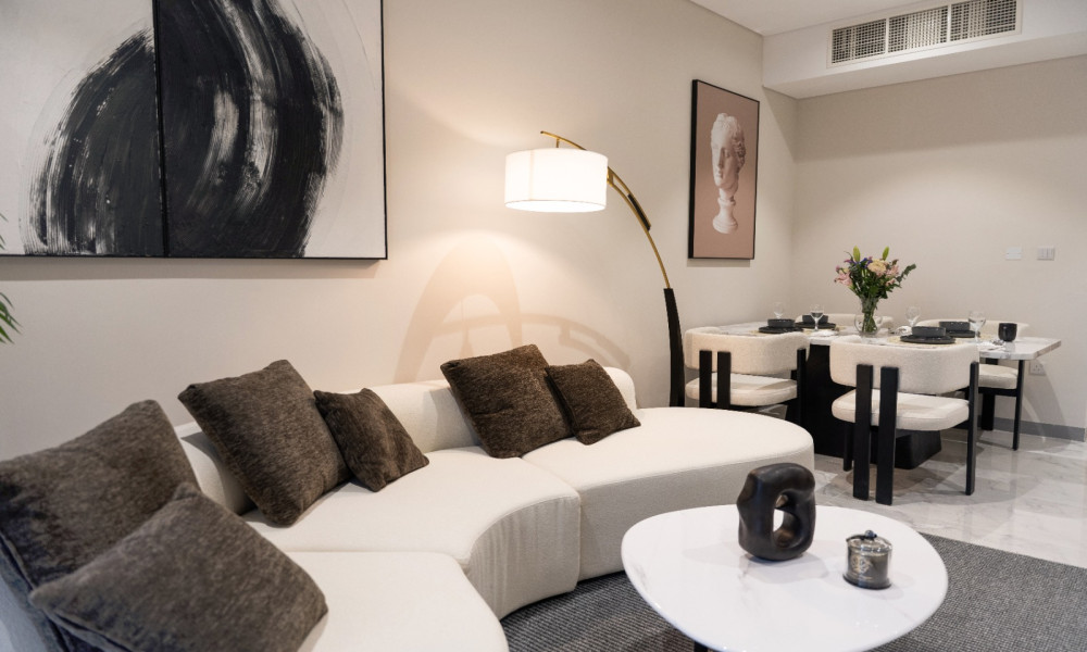 Luxurious 1BHK Apartment for Sale in Lusail Marina - Image 5