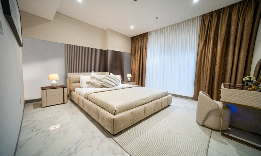 Luxurious 1BHK Apartment for Sale in Lusail Marina - Image 8