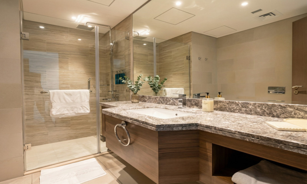 LUXURIOUS 2 BHK FULLY FURNISHED WITH BALCONY FOR RENT small 3