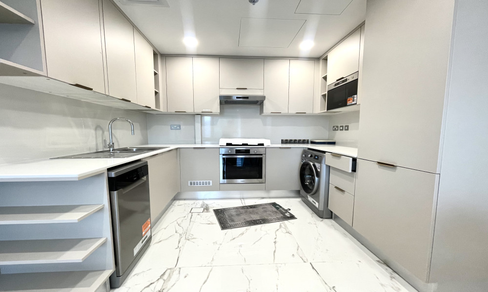 LUXURIOUS YET BUDGET FRIENDLY 2 BHK FOR RENT | FF small 3