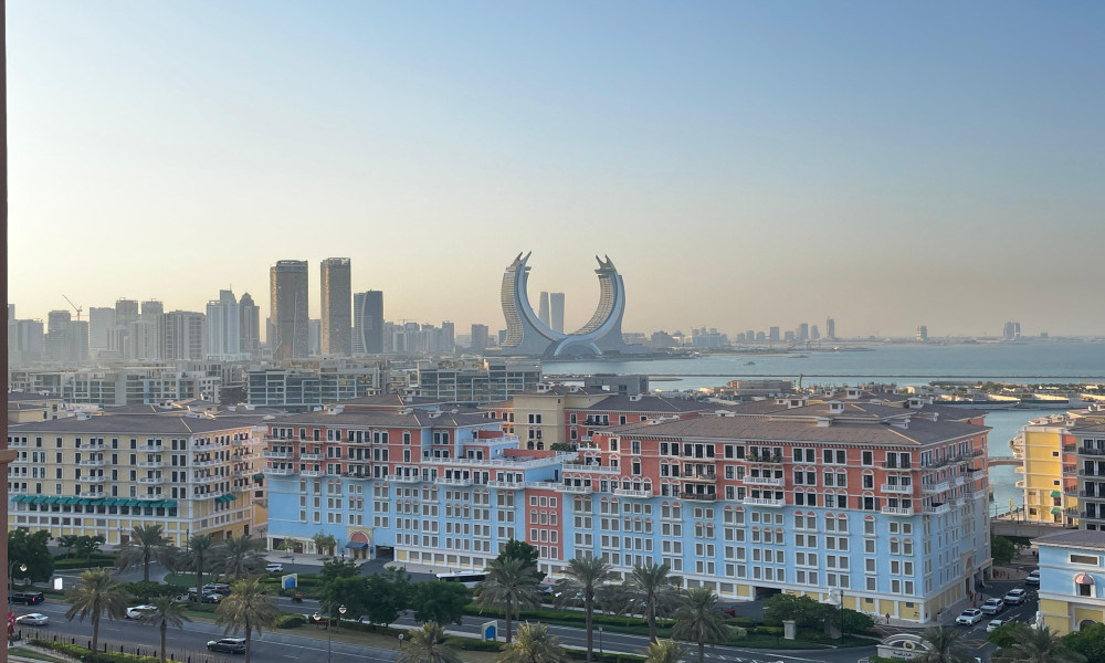 Luxury Fully Furnished 1BHK for Rent in The Pearl