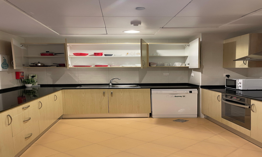 Luxury Fully Furnished 1BHK for Rent in The Pearl small 1