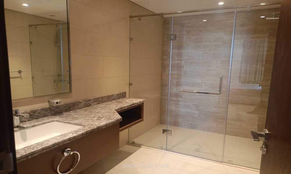 LUXURY FURNISHED 2BHK FOR RENT IN LUSAIL MARINA small 3