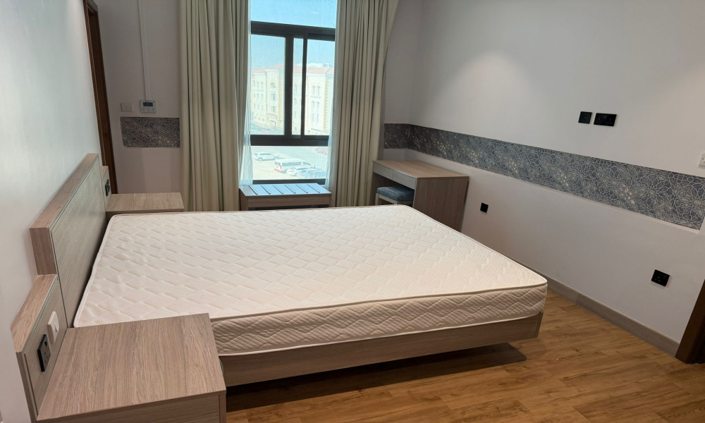 Modern 1BHK Fully Furnished Apartment in Al Sadd - Image 7