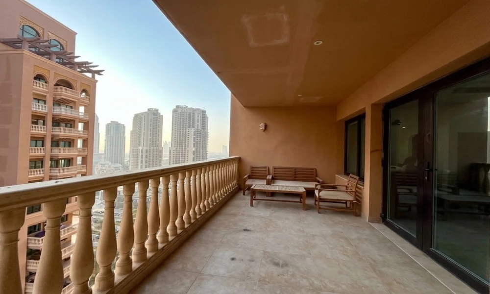 MODERN 3BR+MAID ROOM| BALCONY & PREMIUM AMENITIES - Image 10