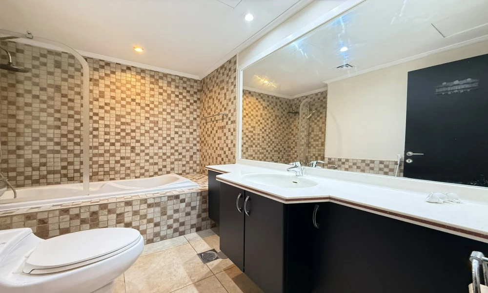 MODERN 3BR+MAID ROOM| BALCONY & PREMIUM AMENITIES - Image 9