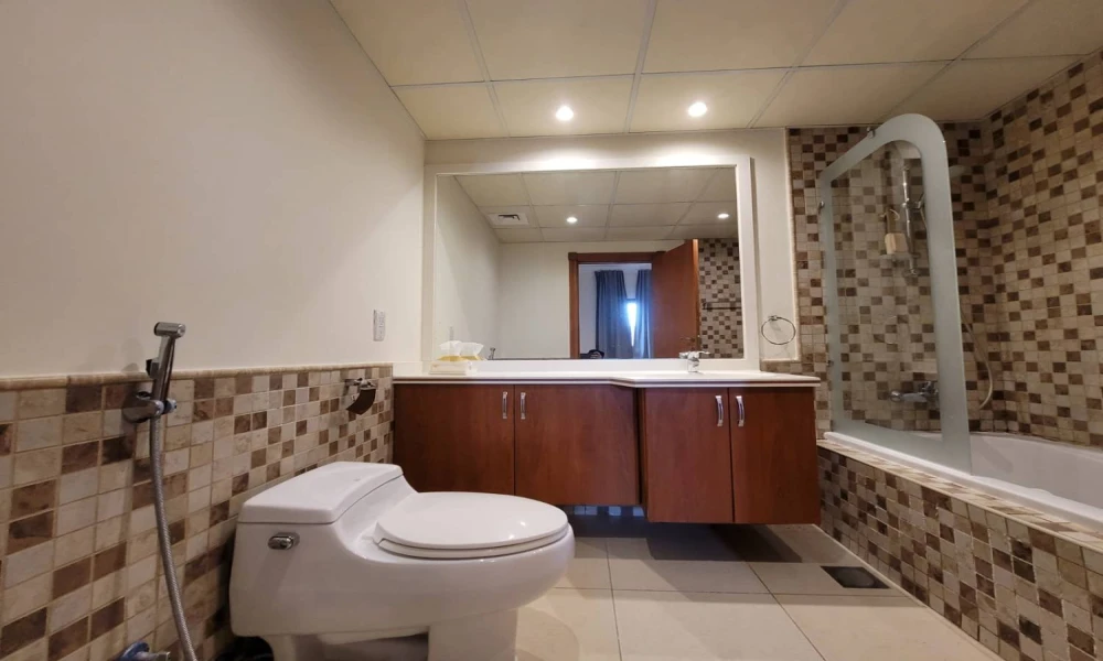 MODERN FF 1 BR APARTMENT | MOVE-IN READY | PEARL - Image 9