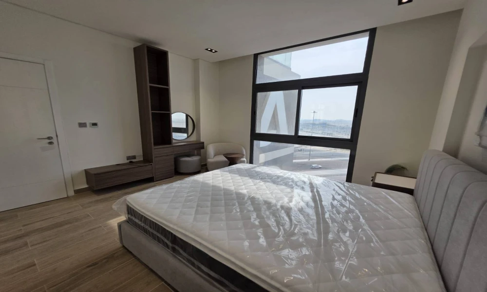 PRIME 2BR APARTMENT| GYM & POOL ACCESS| LUSAIL - Image 4