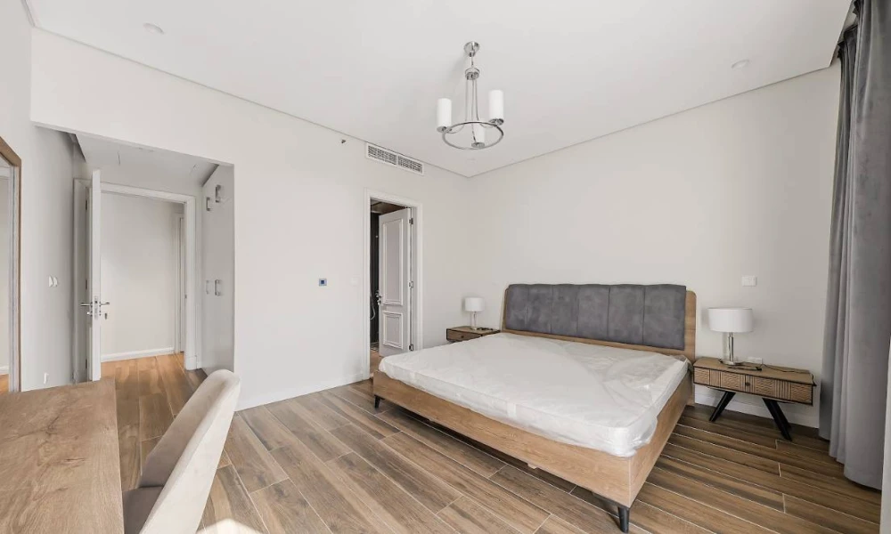PRIVATE BALCONY | 1 BR ACCESS TO AMENITIES | SALE - Image 4