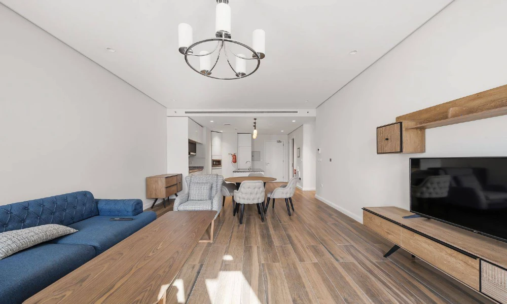 PRIVATE BALCONY| 1BR APT| PREMIUM AMENITIES | SALE small 3