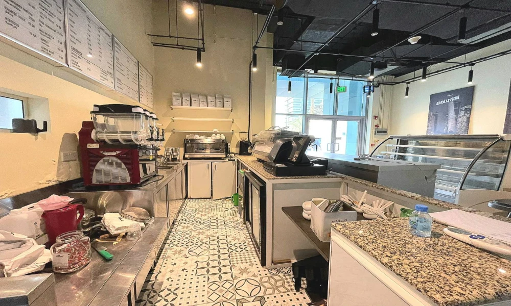 READY COFFEE SHOP WITH KITCHEN & PARKING | LUSAIL