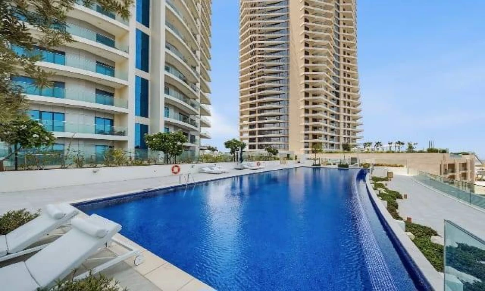 SEA VIEW 2BR | 2 BALCONIES | LUSAIL WATERFRONT - Image 10