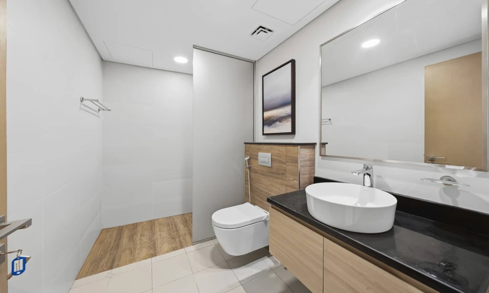 SEA VIEW 2BR | 2 BALCONIES | LUSAIL WATERFRONT - Image 7