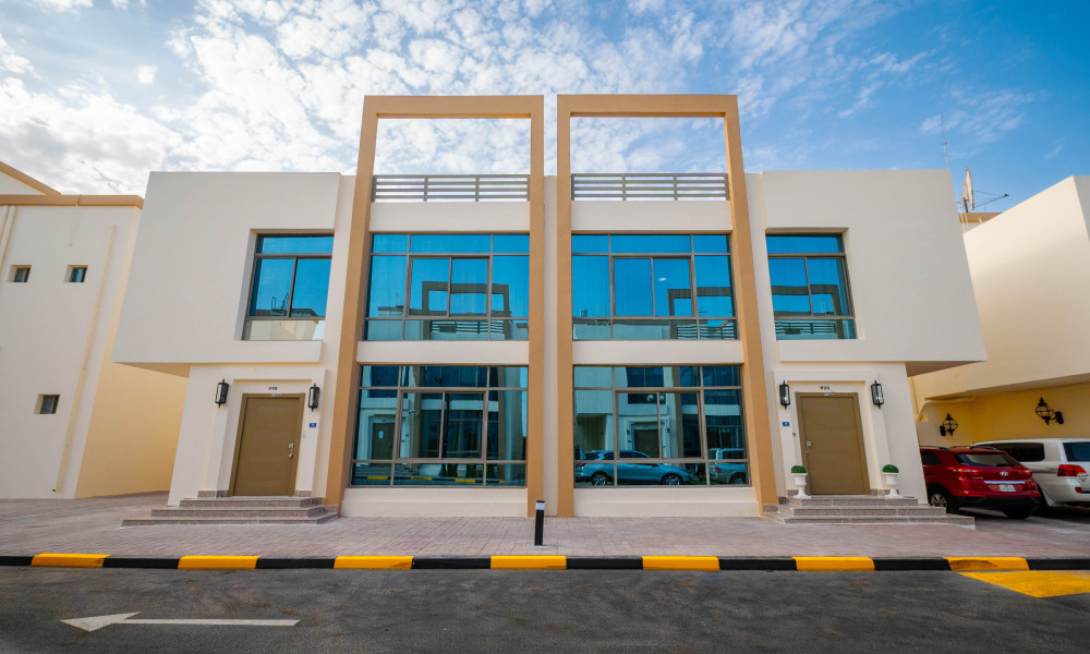 Secure Compound Villa 6 BHK in Wakra for Rent | FF