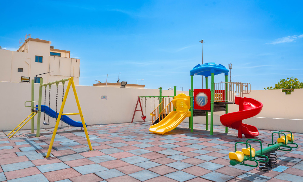 Secure Compound Villa 6 BHK in Wakra for Rent | FF - Image 4