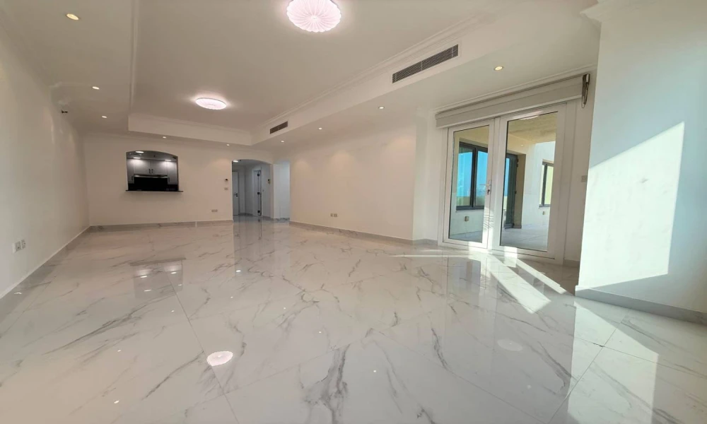 SF 2 BR | W/ BALCONY MARINA VIEW & FACILITIES small 1