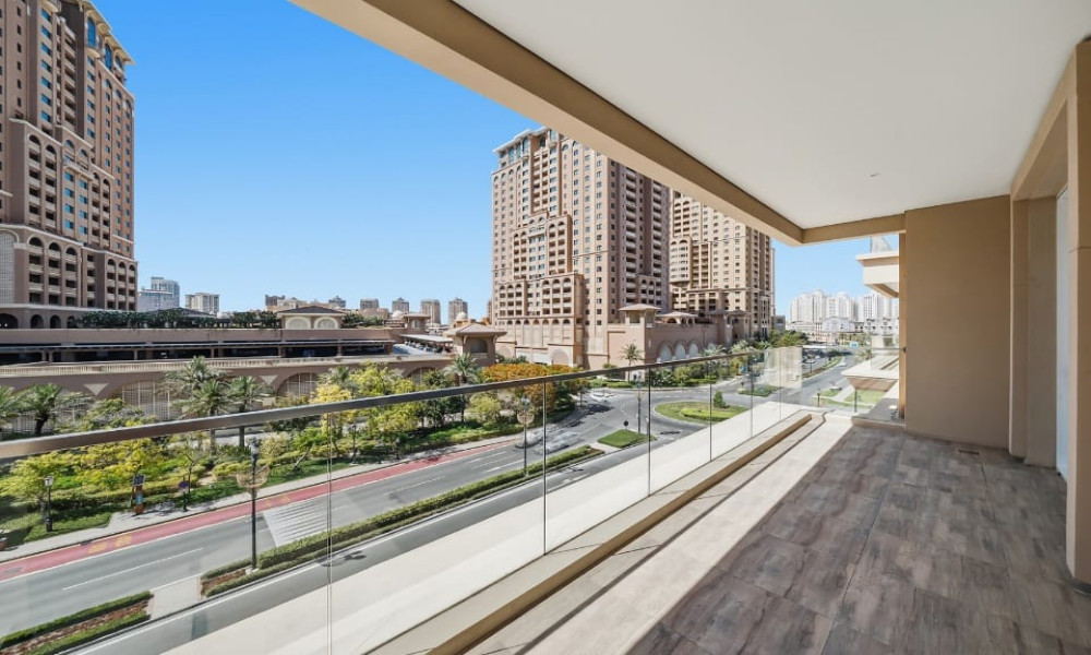 SMART BUY 2BR FF | PEARL | BALCONY & AMENITIES - Image 10