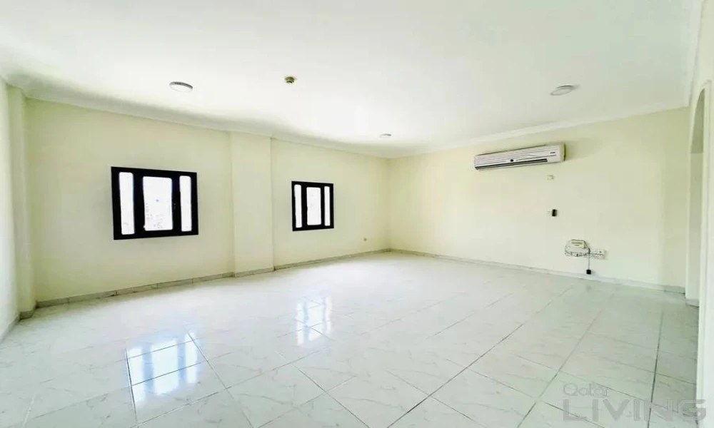 Spacious 2 & 3 BHK Apartments for Rent. - Image 4