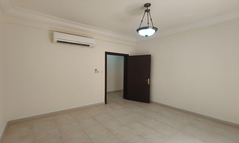 Spacious 2 BHK Apartment for Rent in Abu Hamour - Image 7