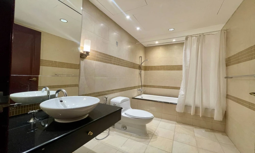 SPACIOUS 4BR + MAID TOWNHOUSE FOR SALE | PEARL - Image 9