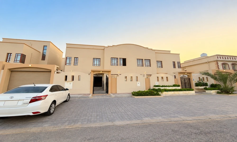 SPACIOUS 6BR VILLA | IDEAL FAMILY HOME| PARKING