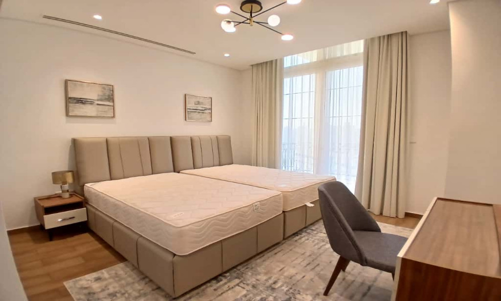 SPACIOUS FULLY FURNISHED 2 BHK+MAID FOR RENT | MARINA VIEW - Image 4