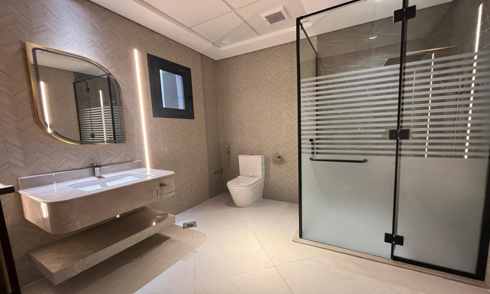 SPACIOUS LUXURY 7BHK VILLA WITH EXTERNAL MAJLIS - Image 7