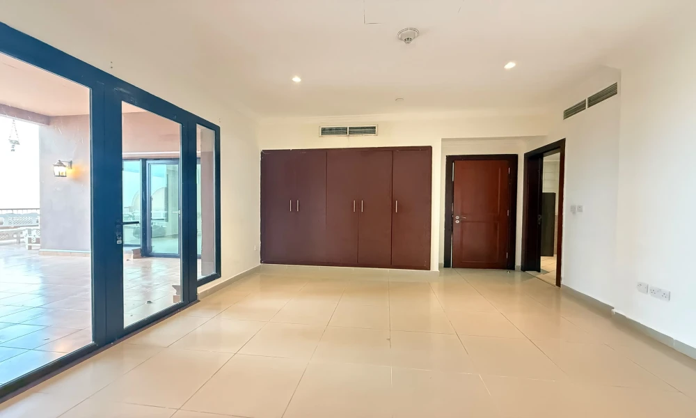 SPACIOUS SF 2BR | BALCONY | PRIME LOCATION small 3