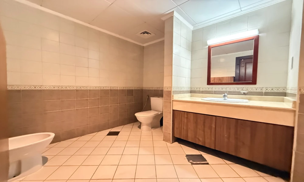 SPACIOUS SF 2BR | BALCONY | PRIME LOCATION - Image 6