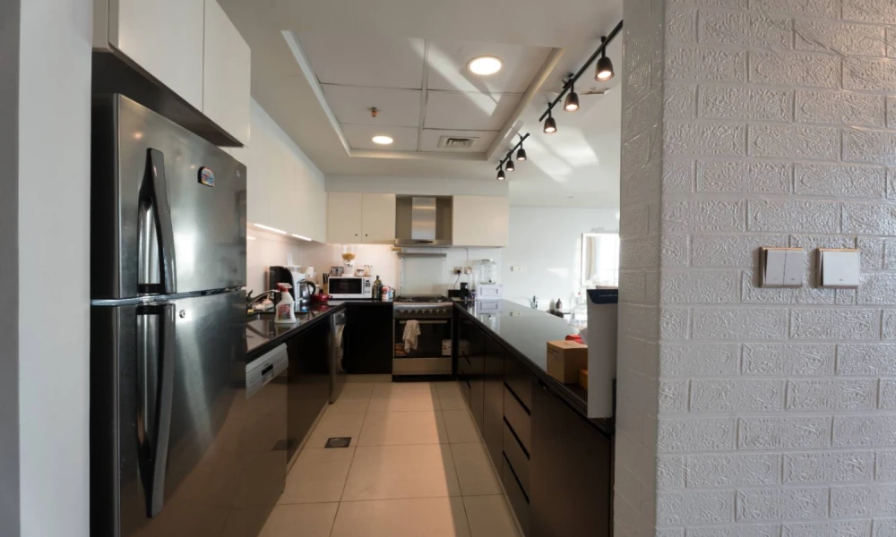 SPECIAL OFFER | ELEGANT 2 BR APARTMENT | LUSAIL - Image 6
