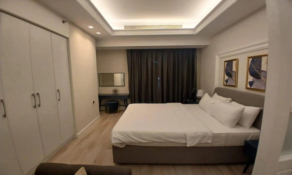 STUDIO INCLUDING BILLS + AMENITIES | PRIME AREA small 3