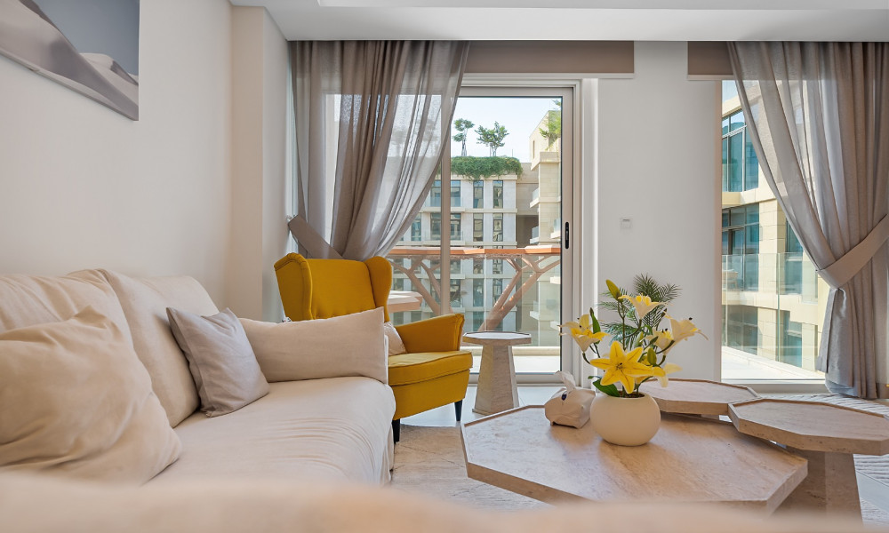 Stunning 1BHK FF with Balcony in Gewan Island For Sale - Image 6