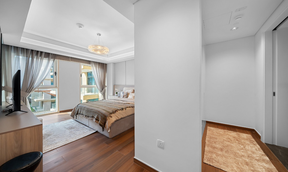 Stunning 1BHK FF with Balcony in Gewan Island For Sale - Image 9