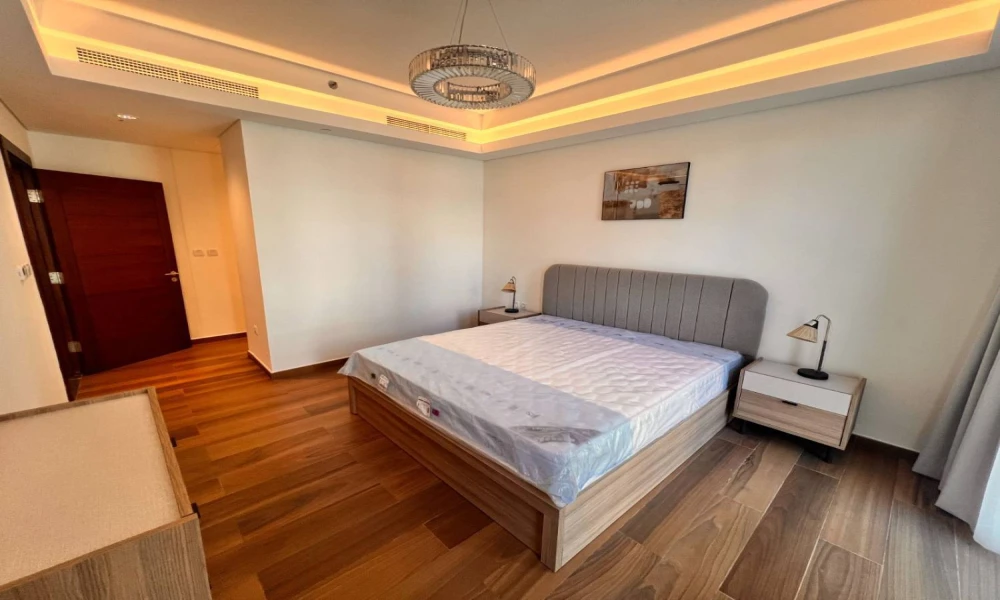 STYLISH 1BHK + AMENITIES | BALCONY SEAVIEW small 3