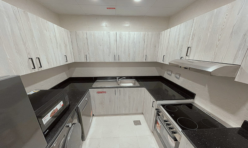 Stylish 1BHK w/ Balcony | Furnished | Pearl - Image 7