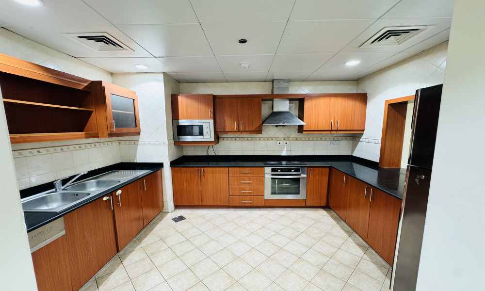 STYLISH AND SPACIOUS 2 BHK FOR SALE | FF | PEARL