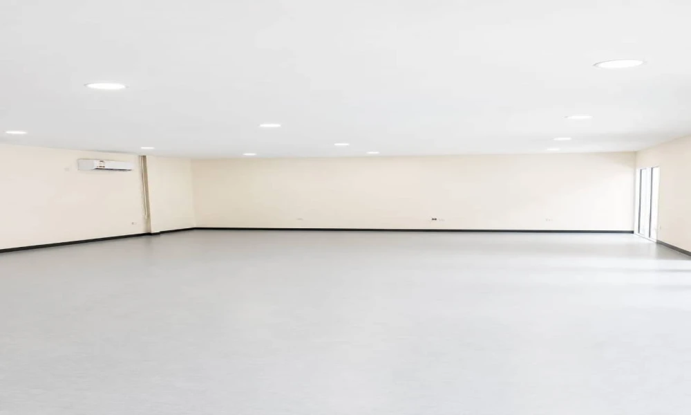 VERSATILE WAREHOUSE | STORAGE & LOGISTICS FOR RENT small 2